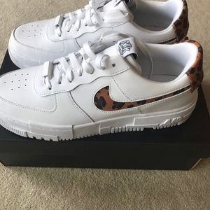 Nike AF1 Pixel SE Women’s Size 11